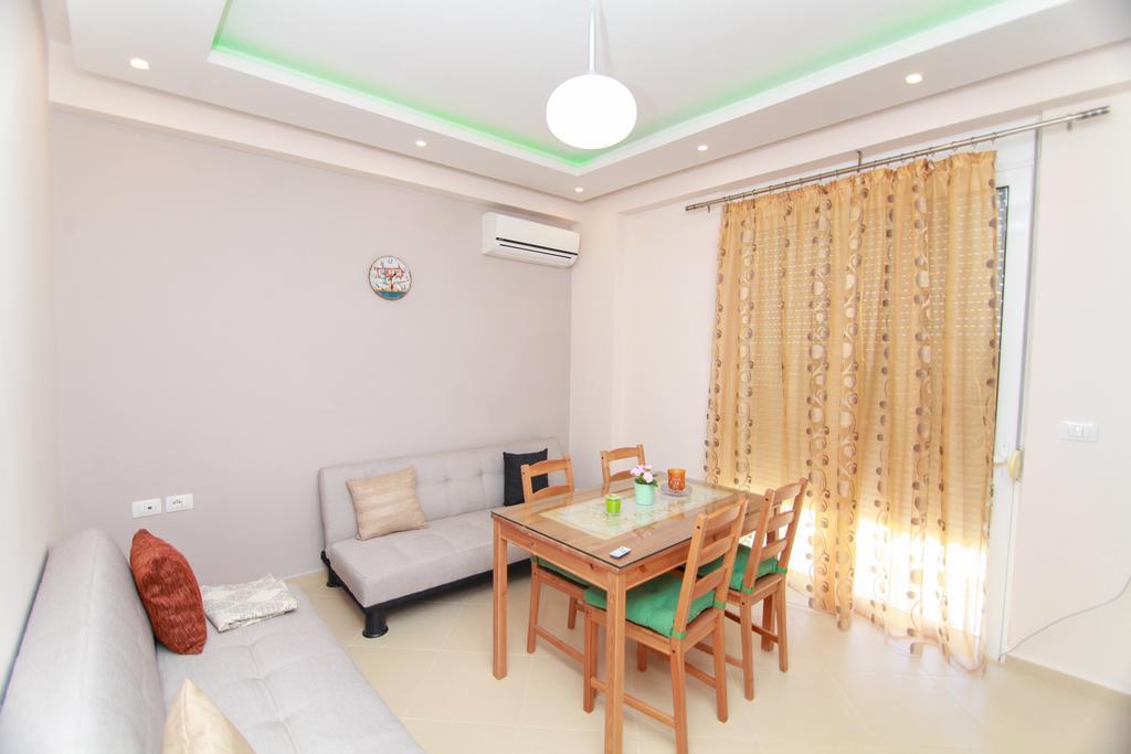 Blue Sea Apartment