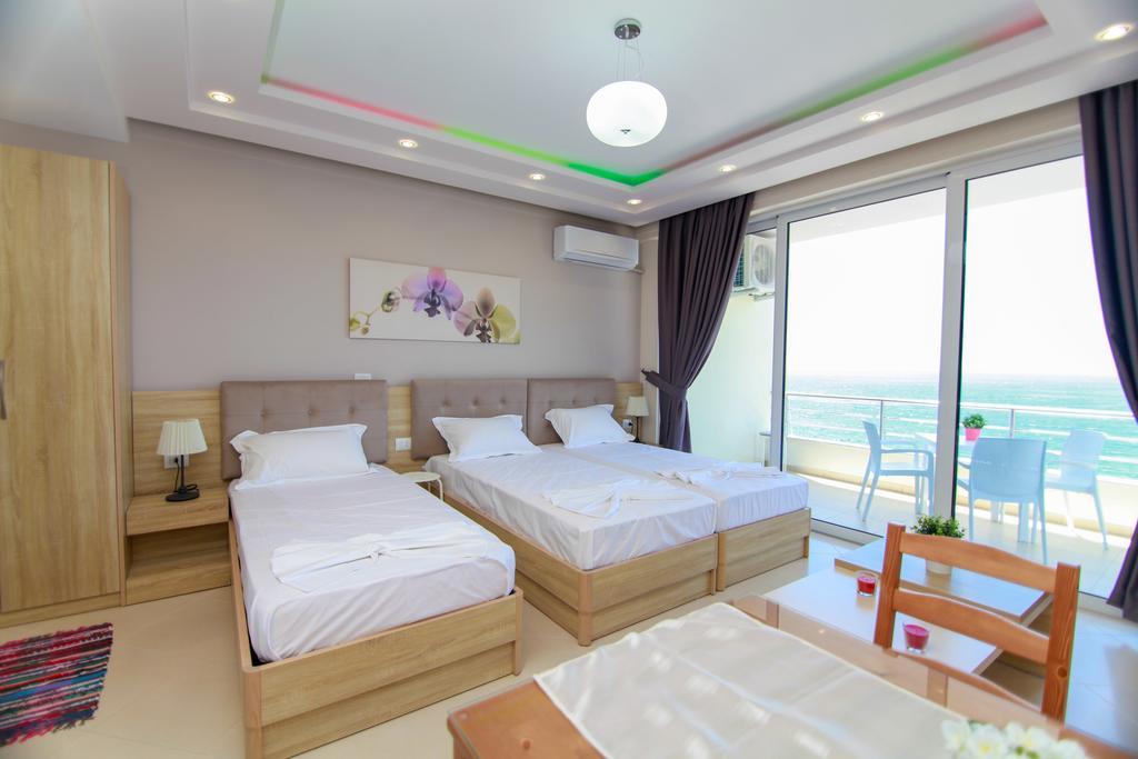 Blue Sea Apartment Sarande