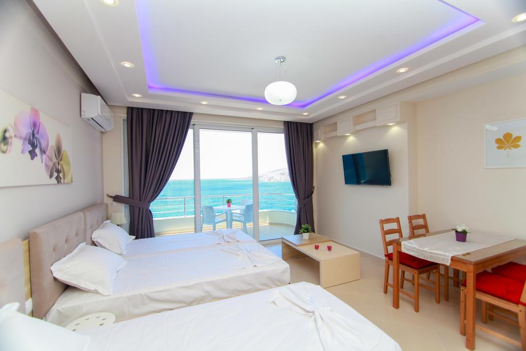 Apartment Blue Sea Sarande
