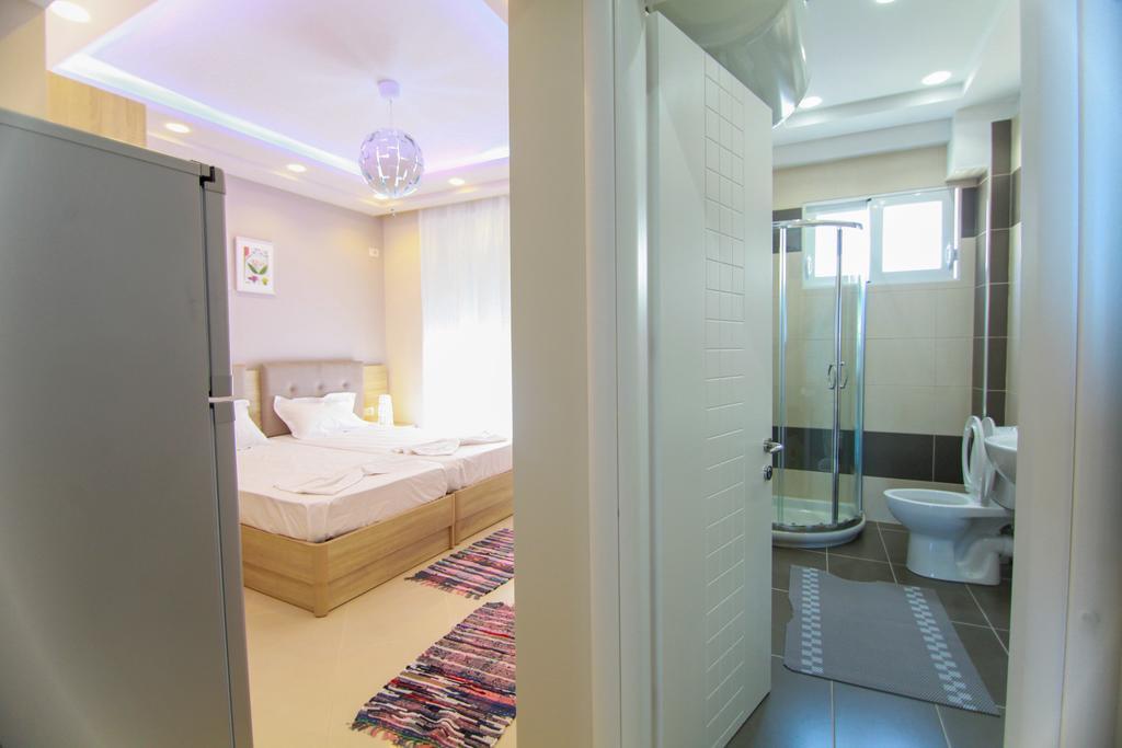 Blue Sea Apartment Sarande